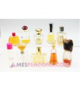 Lot de 10 miniatures féminines (marques diverses)