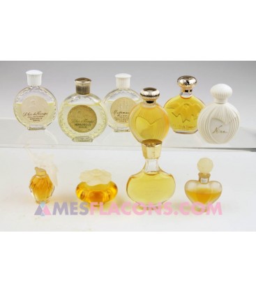Lot de 10 minis féminines, variantes différentes