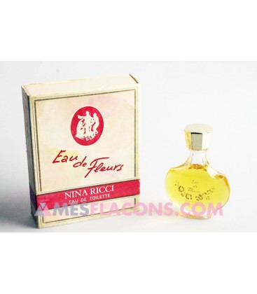 Eau de fleurs