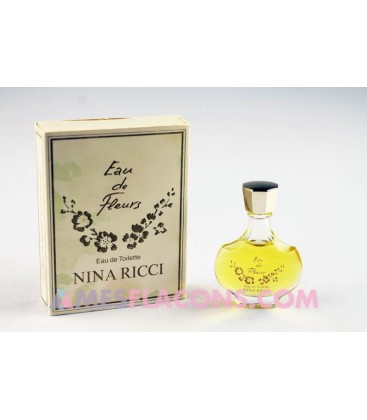 Eau de fleurs