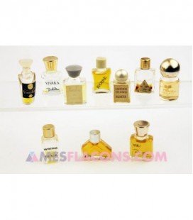 Lot de 10 micro miniatures féminines (marques diverses)